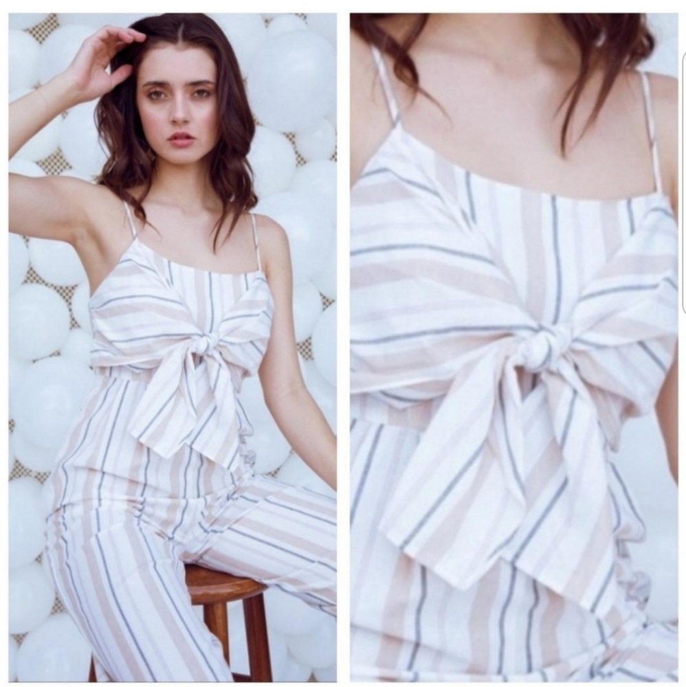 Striped ankle length knotted jumpsuit - Picture 2 of 3